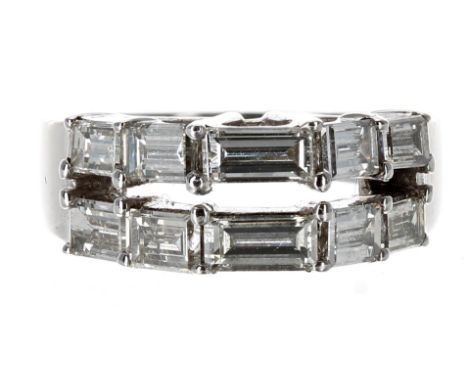 18ct white gold baguette diamond ring, set with ten diamonds in an angled setting, 5.4gm, width 7mm, ring size K (315) 