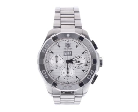Tag Heuer Aquaracer chronograph automatic stainless steel gentleman's wristwatch, reference no. CAY211Y, serial no. RZP9xxx, 