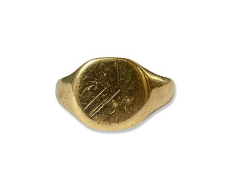 9ct London 1960 Yellow Gold Signet Ring Weighing 6.07 grams Size S 