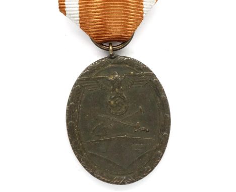 WWII German West Wall medal, awarded to those who had built or served on the Siegfried Line. P&amp;P Group 1 (£14+VAT for the