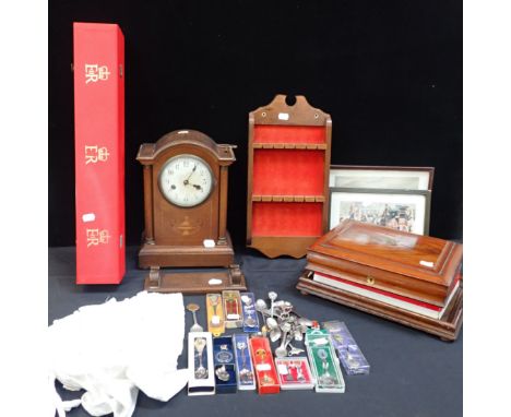 AN EDWARDIAN MANTEL CLOCK, A BONNET with a collection of souvenir spoons, wooden boxes and display boxes