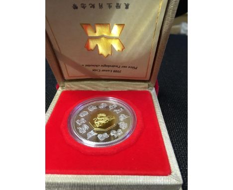 COINS : CANADA 2000 $15 in Chinese design in proof condition 92.5% silver with 24k gold plating to centre, in presentation bo