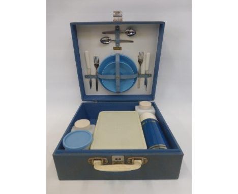 An unused cased Sirram two setting picnic set (possibly 1960s).