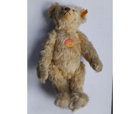 A 20thC Steiff jointed limb teddy bear with growler - 'Knopf Im Ohr',  15".