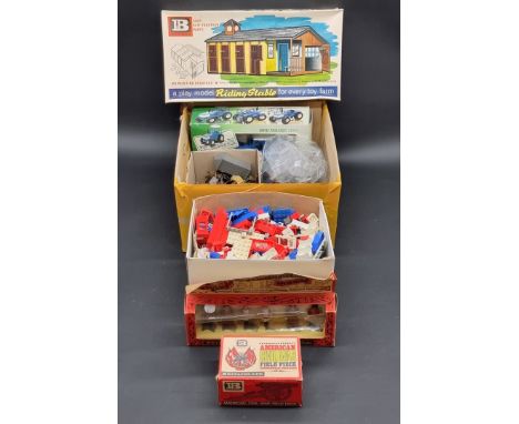 Britains:&nbsp;a vintage riding stable kit, in original box; together with two further boxed Britains items No. 9726 and 7225