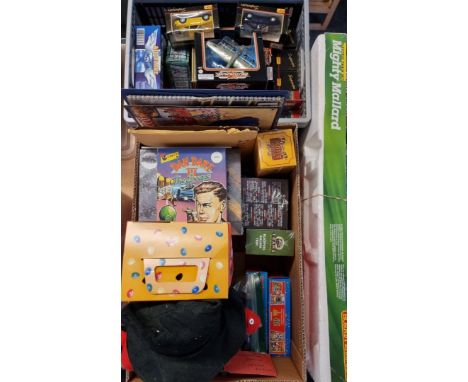 Toys:&nbsp;a large group of mixed items, to include: a Hornby 'Mighty Mallard' train set; a Lilliput Lane model the '19th Hol
