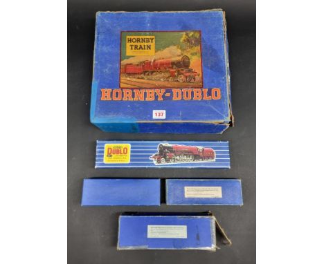 Hornby:&nbsp;a vintage EDG7 Tank Goods Train set, with Southern engine no.2594, in original box (tape repairs and tears), tog
