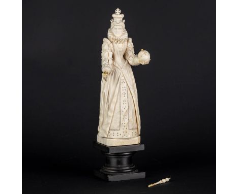 An antique ivory sculpture of Queen Elisabeth 1st, Dieppe, France, 19th century. Certifiied by CITES with the document 2023/B