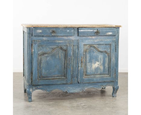 An antique commode, blue-patinated. 18th C.Dimensions: (L:63 x W:131 x H:100 cm)