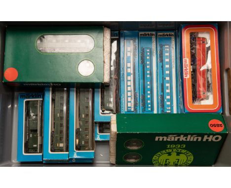 20x Marklin HO gauge German and Austrian outline railway items. Including an Austrian Bo-Bo pantograph eletric locomotive, 11