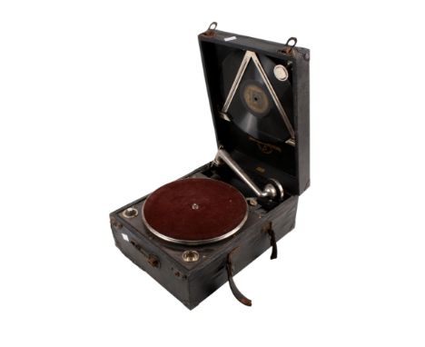 A vintage Columbia No. 112 wind up portable gramophone record player. Case H15cm x 28.5cm x D38cm.
