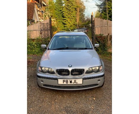 2002 BMW 318i SE Automatic. This BMW 2.0Litre 318i SE automatic was first registered on the 1st of March 2002 and it is finis