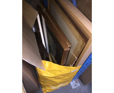 A bag of pictures &amp; prints 