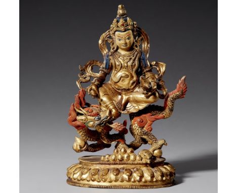   Jambhala. Feuervergoldete Bronze. Tibetochinesisch. Spätes 19. Jh.  Der juwelengeschmückte Reichtumsgott sitzt in gelöster 