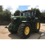 2017 John Deere 6215R