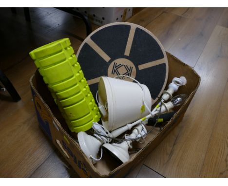 K Sport balance board, foam roller, pair of lamp bases