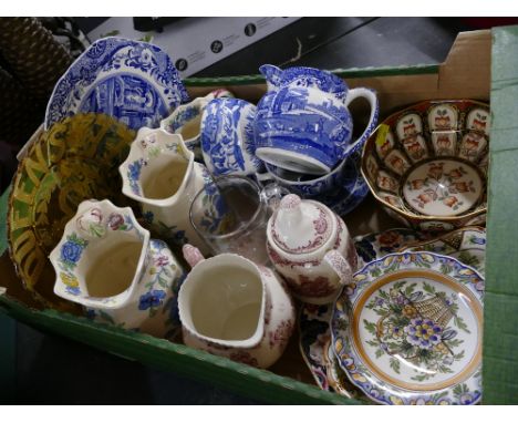 Box of Masons Regency pattern graduated jugs, Spode Italian blue and white, painted Delftware etc