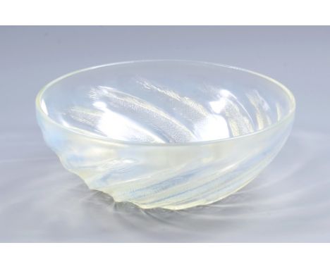 LALIQUE: a clear and opaque glass bowl decorated in the 'Poissons' pattern, moulded and etched mark to base 'R Lalique, Franc