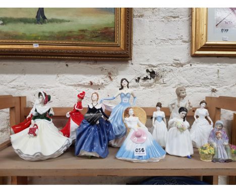 10 ROYAL DOULTON FIGURES &amp; 1 OTHER 