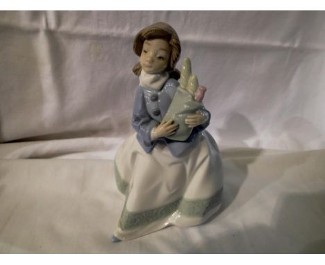 Nao by Lladro figurine of a girl with bread. Not available for in-house P&amp;P 