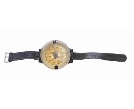 WWII Luftwaffe wrist compass, stamped AK 39 FI 23235-1, 6cm diameter 