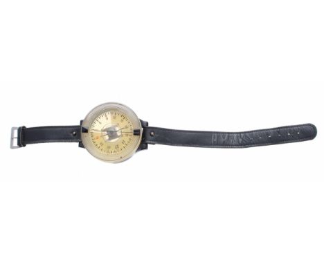 WWII Luftwaffe Armbandkompass / wrist compass, stamped AK 39, 6cm diameter FL 23235* believed to be a 2nd pattern Luftwaffe w