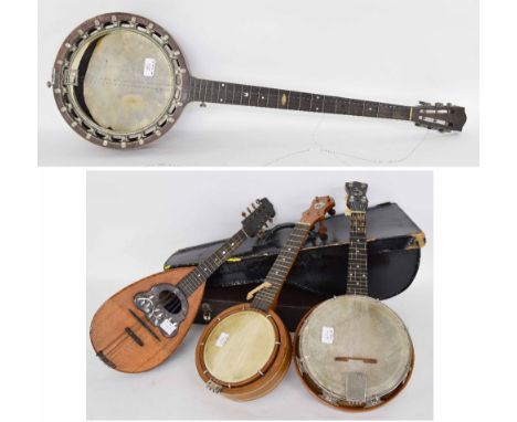 Windsor Popular model five zither banjo, with 8.5" skin and 27" scale (at fault); together with a Keech banjolele, case, a Wi