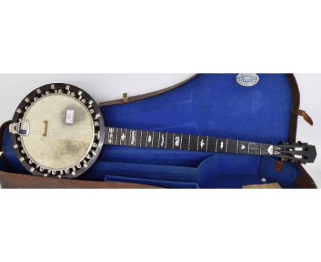 Clifford Essex zither banjo, with 8.5" skin and 26" scale, case