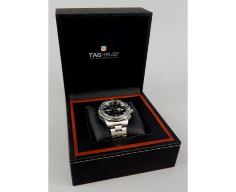 A Tag Heuer Aquaracer Automatic chronograph gentleman's watch, stainless steel case and bracelet, with black dial, two subsid