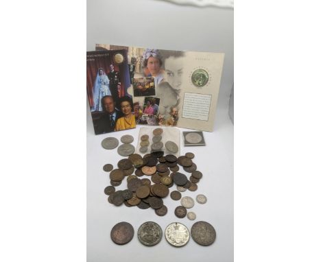 A selection of mostly British coinage, a Georgian Cartwheel penny, commemorative examples, a 1935 crown and others Location:I