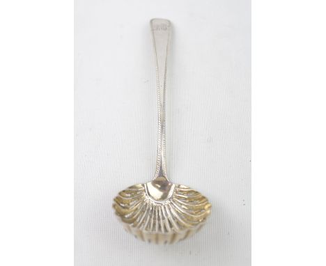 Fine George III Silver Sifting Ladle with pierced scallop gilded bowl and line and thread curved handle. 44g total weight. 18