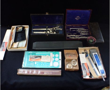 A COLLECTION OF SCIENTIFIC INSTRUMENTS, TECHNICAL DRAWING INSTRUMENTS, and sundries