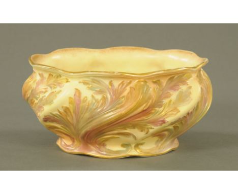 A Grainger Worcester Royal China Works bowl, heightened with gilding.  Diameter 22 cm.