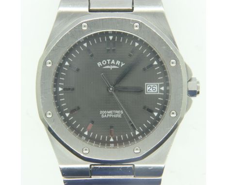 ROTARY: steel cased gents wristwatch, grey dial with date aperture, boxed, working at lotting. UK P&amp;P Group 1 (£16+VAT fo