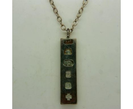 Millennium hallmarked silver ingot pendant necklace, 24g. UK P&amp;P Group 0 (£6+VAT for the first lot and £1+VAT for subsequ