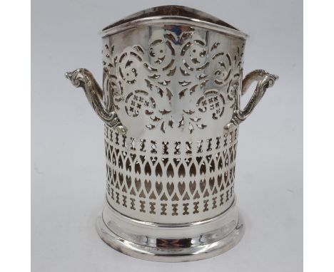 A Walker and Hall silver plated bottle sleeve. UK P&amp;P Group 2 (£20+VAT for the first lot and £4+VAT for subsequent lots) 