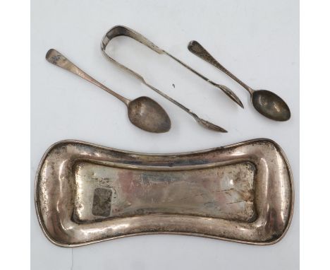 A hallmarked silver tray, sugar tongs and two teaspoons, combined 147g. UK P&amp;P Group 2 (£20+VAT for the first lot and £4+