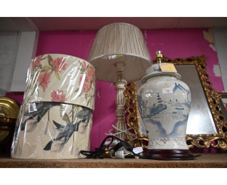 Oriental lamp, wooden lamp with shade and 2 spare shades  