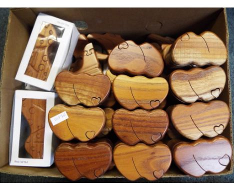 Unused Retail Stock - Approximately 80 wooden trinket boxes in the form of seals, dogs, hearts and sparrows, predominantly bo