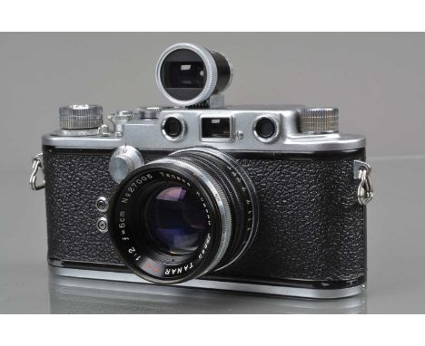 A Tanaka IV-S Rangefinder Camera, serial no 77515, shutter working, not closing in slow speeds, rangefinder working, body G, 