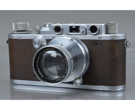 A Leitz Wetzlar Leica IIIa Model G Rangefinder camera, serial no 250689, 1937, shutter working, rangefinder working, body G, 