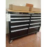 Husky 10-Drawewr Tool Chest