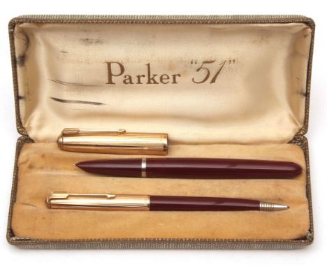 Mid-20th century cased fountain pen and matching pencil set, Parker "51", both with burgundy bodies and rolled gold cap cover