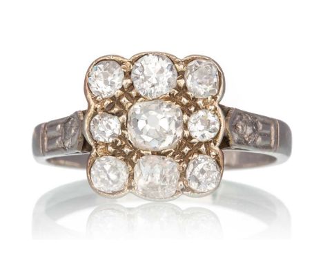 DIAMOND PANEL RING, set with Old Mine cut diamonds totalling approximately 1.00 carat, unmarked, size LQty: 3gGenerally worn.
