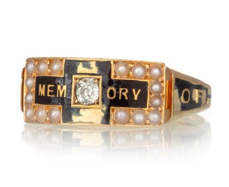 VICTORIAN MOURNING RING, the central old cut diamond within a border of seed pearls, the central 'IN MEMORY OF' within black 