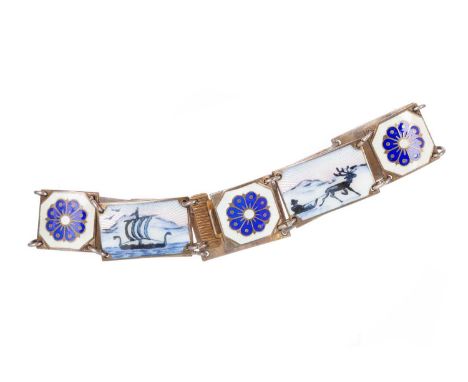 DAVID ANDERSEN SILVER AND ENAMEL BRACELET, the links decorated with Viking ship and Nordic scenes interspaced by blue and whi