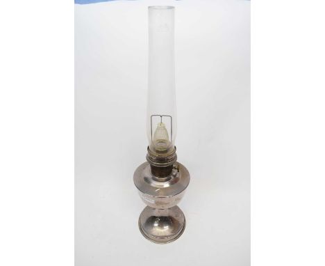 Metal oil lamp
