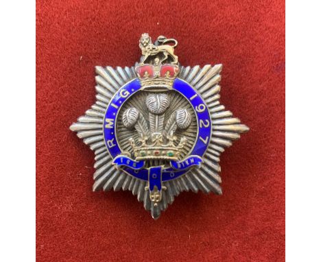 Royal Masonic Institution for Girls 1927 Silver Surrey Stewarts pin badge, silver, gilt and enamel. Hallmarked Birmingham 192