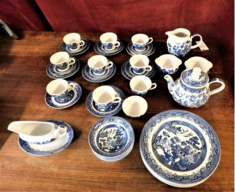 Willow pattern (blue/white) mixed Wood &amp; Sons and Churchill, 8 side plates, 6 saucers, 9 tea cups, 6 dinner plates, 6 fru