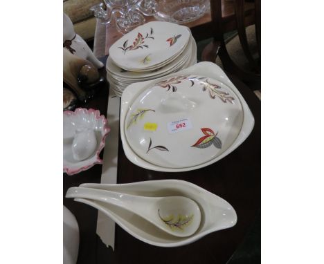 SMALL QUANTITY OF MIDWINTER STYLECRAFT DINNER WARE INCLUDING LIDDED TUREEN , GRAVY BOATS ETC.